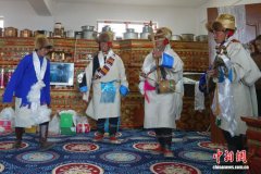 西藏日喀则灾后重建工程建成并交付：20多个民族携手重建受灾民众新家园